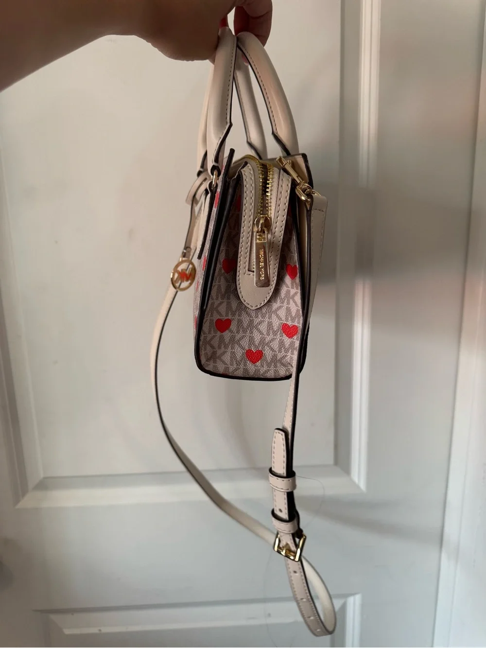 Michael Kors Shelia Small Handbag